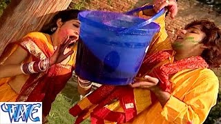 Bhauji Rovas Dino Rati Ho Pichkari Khatir  Luta Bahar Holi Ke  Pawan Singh Bhojpuri Holi Song [upl. by Alleirbag36]