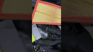 Mercedes B Class air filter change B220 W246 mercedes airfilterchange luft filter wechseln [upl. by Schwitzer]