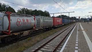 189 085 met 193 719 en 189 097 in opzending en containertrein te Boxtel 15092024 [upl. by Isdnil517]