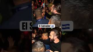 Increíble como los Salvadoreños quieren al presidente Nayib Bukele 😎 [upl. by Ecertal]