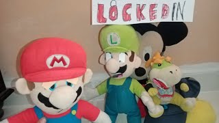 Locked in the movie  Red de peluches de mario [upl. by Yecies648]