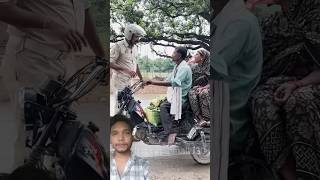 Police wala Sahi Kiya ya galat 😱😱 roadsafety automobile motovlog shorts [upl. by Wendye]