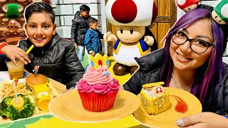 VISITAMOS el RESTAURANTE MAS CARO de Super Nintendo World  Family Juega [upl. by Marielle]