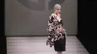 Sfilate Milano Moda Donna Giorgio Armani [upl. by Lednahs335]