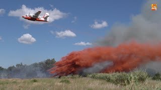 Feu de broussailles sur les berges de la Têt  St EstèveBaho  14 août 2018 [upl. by Cinomod]