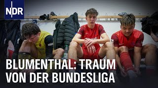 Fußball Bremens Underdogs im Duell mit dem ProfiNachwuchs  Sportclub Story  NDR Doku [upl. by Carr]