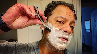 Gillette Proglide Shield 5 Blade Razor Review and Shave — average guy tested APPROVED [upl. by Ssecnirp]