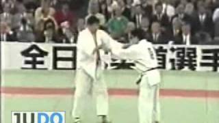 JUDO 1990 All Japan Koichiro Mitani JPN  Toshihiko Koga 古賀 稔彦 JPN [upl. by Rodgers]