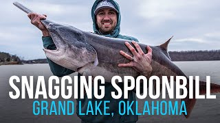 Snagging Spoonbill on Grand Lake Oklahoma Giant Prehistoric Paddle Fish [upl. by Seigler]