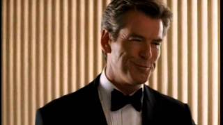 Freixenet 2004 Pierce Brosnan y Nieves Alvarez [upl. by Ennoid]