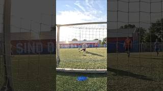 Goalkeeper ❤️ 🧲🧤 training gripmode goalkeeper fußball highlights [upl. by Temirf]