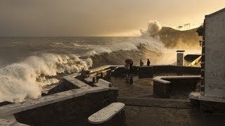 Olas en Lekeitio ciclogénesis explosiva Becky [upl. by Aleekat318]