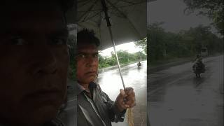 Raining And Tussle Between Two Carsshorts car rain umbrella bikers Milind Chavan [upl. by Aidyl802]