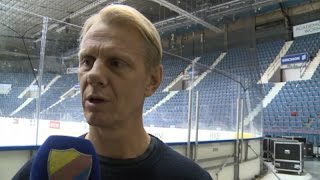 Niklas Wikegård gjorde studiebesök hos DIF [upl. by Ylellan]