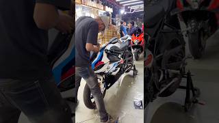 Bmw s1000rr Exhaust change 👍👍 bmw exhaust [upl. by Eitisahc]