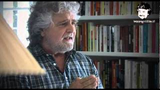 Referendum sulla democrazia  Beppe Grillo [upl. by Erdnoid]