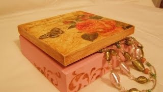 Decoupage krok po krok  pudełko z pastą pękającą Crackle Paste [upl. by Seuguh]