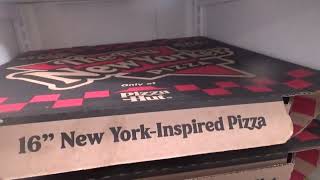 im eating new york style pizza from pizza hut [upl. by Aisat]