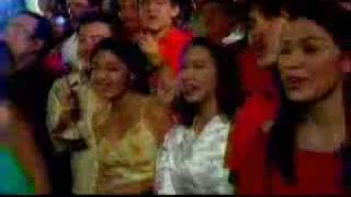 ABSCBN CHRISTMAS STATION ID 2004 SABAY TAYO ROBERT LABAYEN [upl. by Leong631]