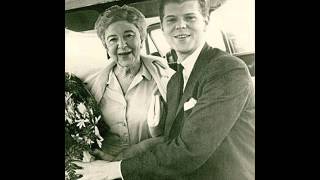 Van Cliburn amp Rosina Lhévinne interviewed by James Fassett 111454 [upl. by Grewitz877]