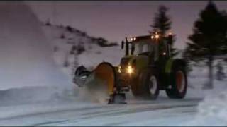 Claas Traktoren im Winterdienst [upl. by Asenad]