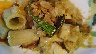 Pasta alla crema di zucchine con top di zucchina e mollica di pane croccante 🤩😋pastaconzucchine [upl. by Maddeu]