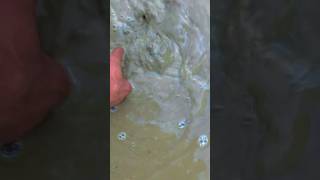 آئی کی مضبوطی چیک کرتے ہوئے😱😳4ksubscribers watertesting sandtesting viralvideoshorts iphone [upl. by Enoyrt961]