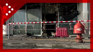 Catania incendio in aeroporto danni al terminal passeggeri [upl. by Lebna]