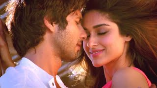 Main Rang Sharbaton Ka Lyrics Aatif A Chinmayi  Shahid Ileana  Pritam  Romantic Song [upl. by Aremaj343]