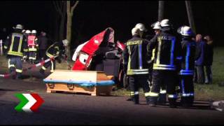 Drei junge Menschen sterben bei Unfall in Coesfeld [upl. by Senalda]