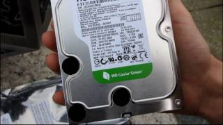 Western Digital 1TB Caviar Green Advanced Format Hard Drive Unboxing amp First Look Linus Tech Tips [upl. by Maupin]