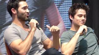 Alpha Con 2014Tyler Hoechlin and Dylan Obrien panel Part 9 [upl. by Artened889]