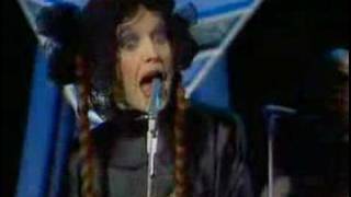 Lene Lovich  Lucky Number totp [upl. by Kuebbing]