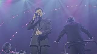 Vincent Niclo « Vole » concert Céline Dion Symphonique  02032024 [upl. by Ymot]