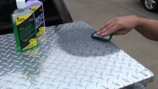 How to Polish Diamond Plate the Easy Way by Hand 1 [upl. by Lamej]