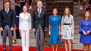 Leonor dEspagne plus populaire que sa mère Letizia  les Espagnols ont parlé [upl. by Tessy748]