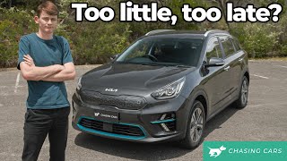 Kia eNiro Niro EV 2021 review  Kona Electric rival tested in depth  Chasing Cars [upl. by Bazar]