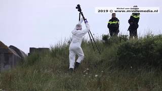 Stoffelijk overschot bij bunker in duinen bij IJmuiden aangetroffen [upl. by Nema932]