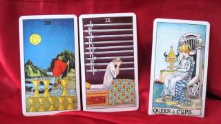 How to Read Tarot Cards Connecting the Cards [upl. by Fevre920]