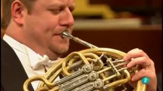 Mozart Horn Concerto No 3 E flat major K 447 Radek Baborák RTVE Jean Jacques Kan [upl. by Ynavoeg768]