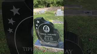 Liyah and Lianas world 1st time visiting their sister Tiphne Darshay Hollis grave site [upl. by Svend]