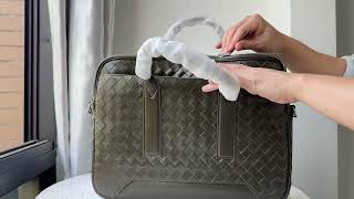 Bottega Veneta Getaway Large BriefcaseTravertine [upl. by Eldon]