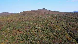 Mont Pinnacle de Frelighsburg QC [upl. by Buroker663]