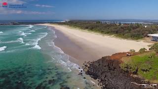 Drones detect Sharks at Lighthouse Beach Ballina [upl. by Annohs]