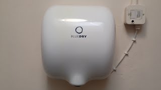 Bluedry hand dryer Romsey Town Hall ♿️ Romsey Hampshire [upl. by Tupler87]