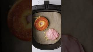 Ham cheese and egg air fryer bagels cheese airfryer bagels [upl. by Wei410]