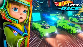 Hot Wheels Racers are Challenged by Sticky Tracks  Hot Wheels Lets Race [upl. by Aguayo]