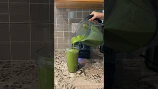 Trying Mastering Diabetes Green Smoothie [upl. by Krigsman]