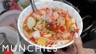 MUNCHIES Guide To Berlin Thai Market Kumpir and Potato Pancake [upl. by Marigold]