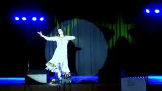 Dance on Aaja Nachle  Live on Stage [upl. by Ruelu904]